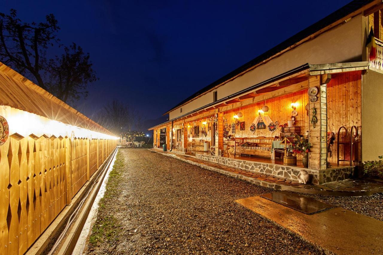 Gradina Lu' Ion "A Home Away From Home" (Adults Only) Vişeu de Sus Eksteriør billede